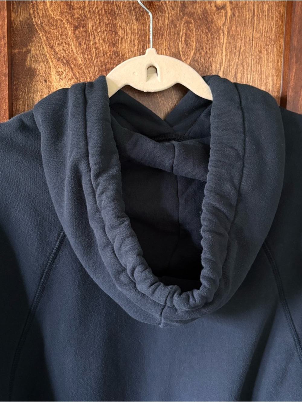 American Eagle Side Slit Hoodie Scuba Style Women's Size S Black - Picture 8 of 8